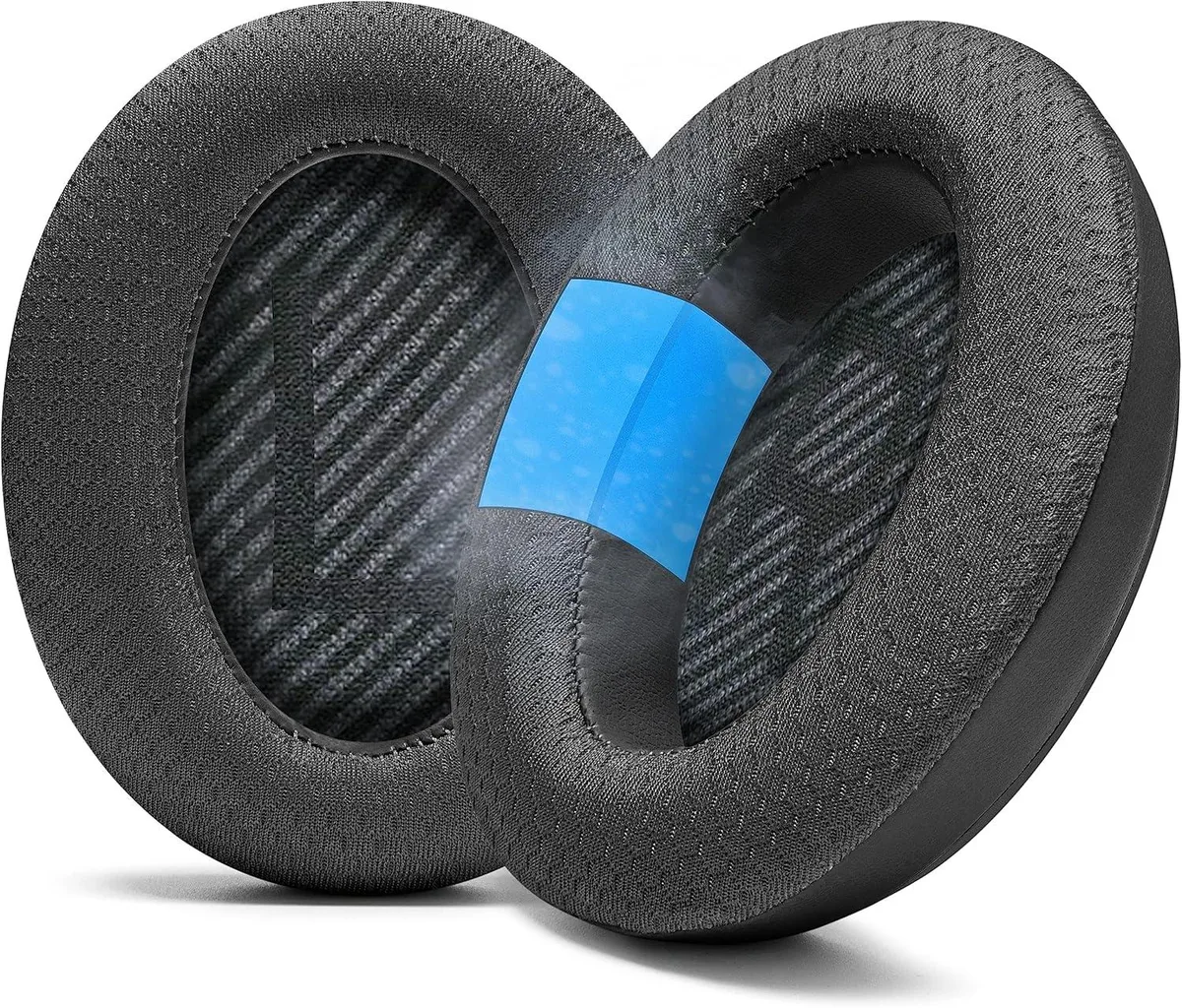 Aluratek Aluratek Freeze QC35 Cooling Gel Ear Pads Black — product photo