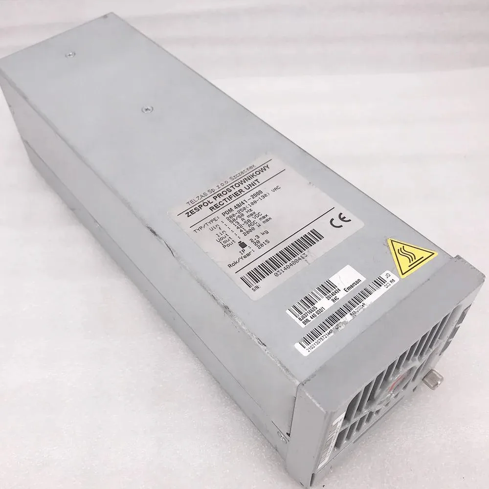 Rectangular ATX power supply unit in metal casing