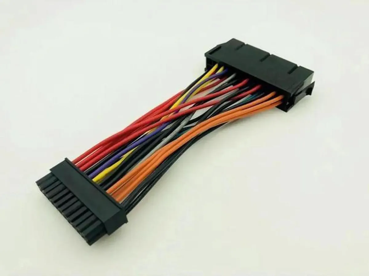 SMUGDESK SMUGDESK ATX 24Pin Female to Mini 24Pin Male Power Adapter Cable — product photo