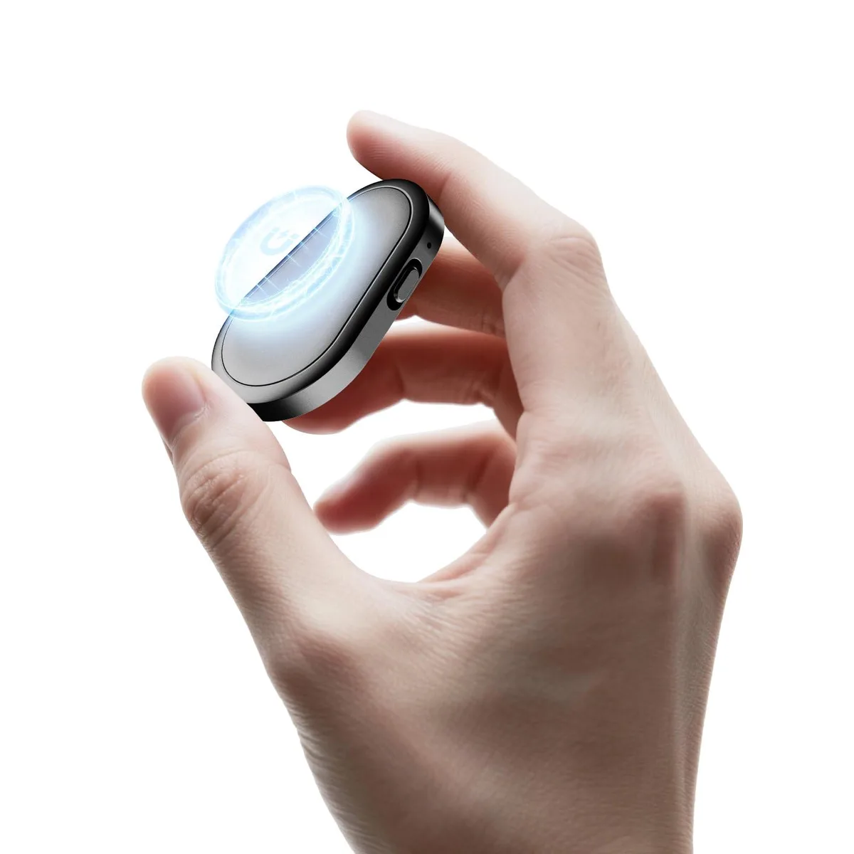  Zutiifeu US-SD 136GB Magnetic Voice Recorder — product photo
