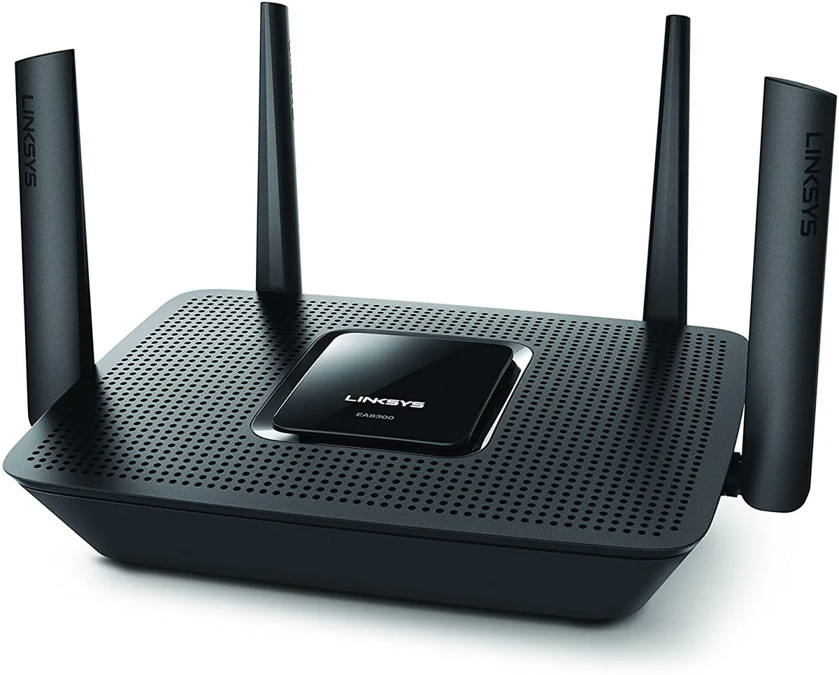Linksys Linksys EA8300 Max-Stream AC2200 Tri-Band Wireless Router — product photo