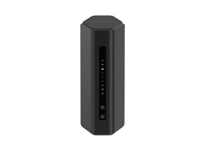 Netgear Inc. Netgear Inc. RS200-100NAS wireless router — product photo