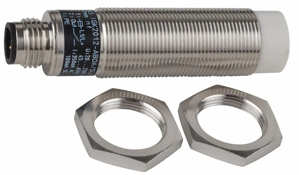 Cylindrical brass sensor with 3 pin connector and IP67 rating