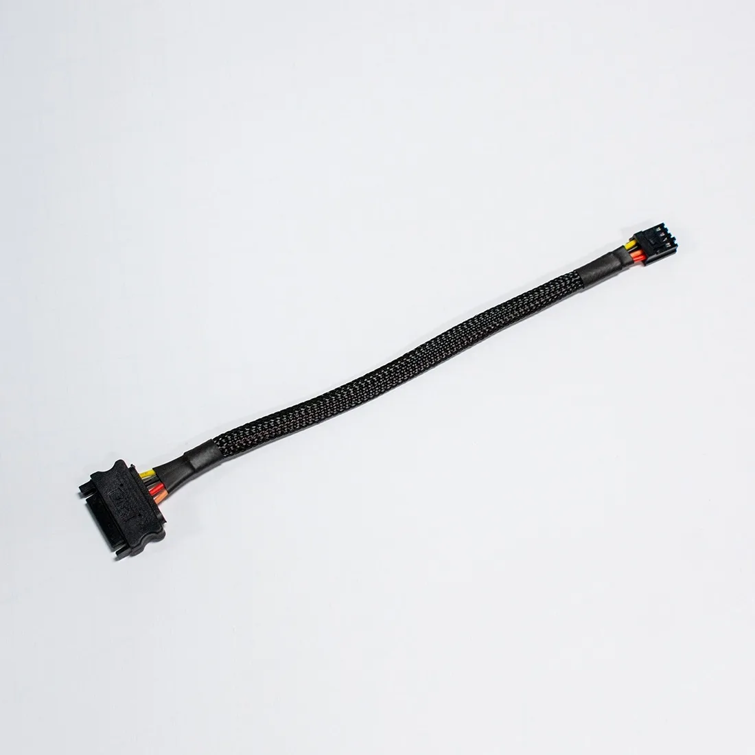 ModMyMods ModMyMods MOD-0286 SATA 15-Pin to 4-Pin Floppy power adapter — product photo