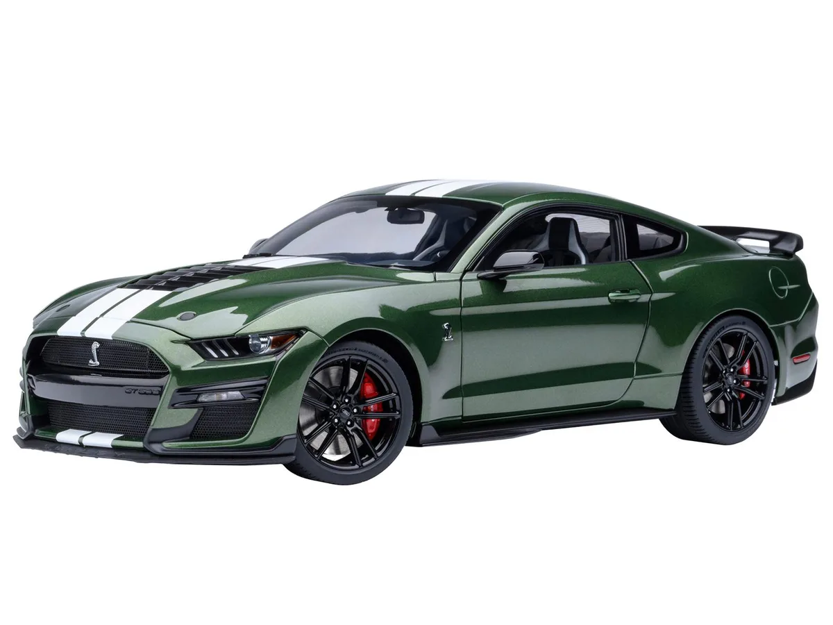 Autoart Autoart Ford Mustang Shelby GT500 Eruption Green Metallic White Stripes 1/18 hobby collectible — product photo