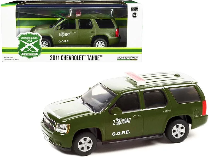 GREENLIGHT GREENLIGHT 2011 Chevrolet Tahoe Police Car Matt Green Carabineros de Chile G.O.P.E. 1/43 Diecast Vehicle — product photo