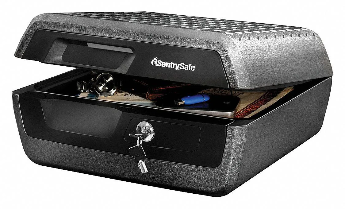 Sentry Safe Sentry Safe CHW30200 Chest Safe 0.36 cu ft 24 lb — product photo