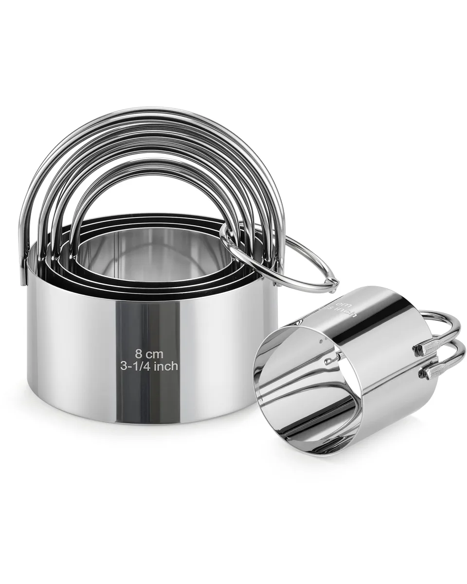 Stainless Steel Biscuit Cutter Set with Handle, 5pcs — product photo