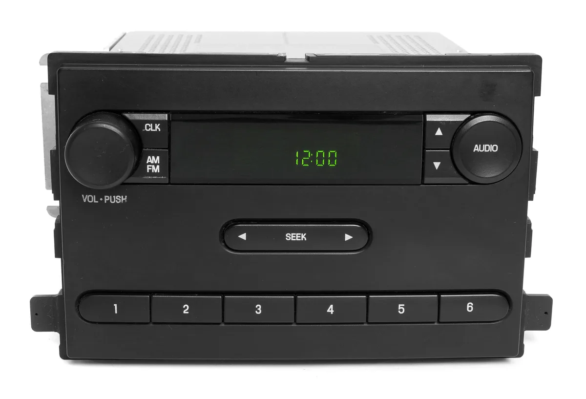 1 Factory Radio 1 Factory Radio 6F2T-18K810-BA AM FM Receiver 2006-2007 — product photo