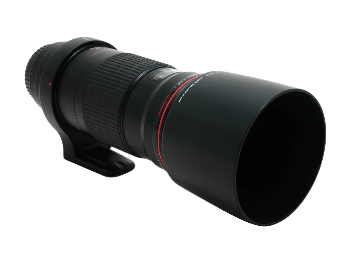 Canon Canon 2539A007 EF 180mm f/3.5L Macro USM camera lens — product photo