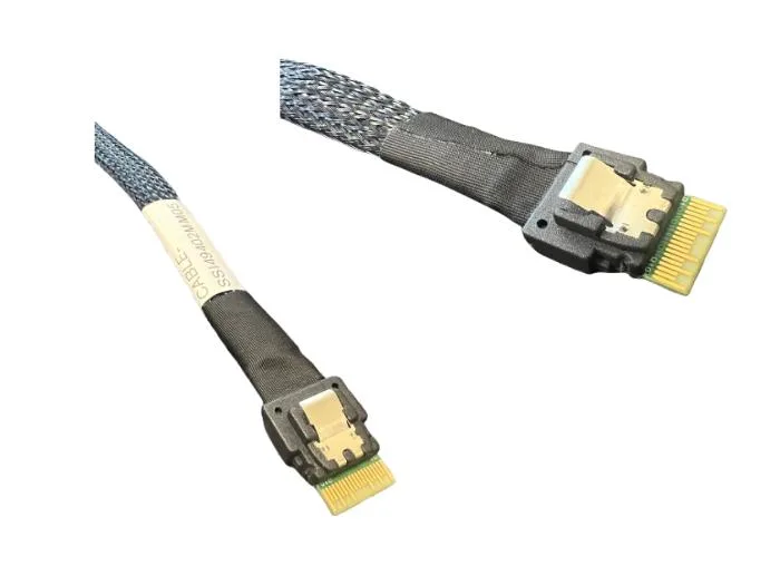 Athena Power Athena Power CABLE-SSI49402MM05 SlimSAS SFF-8654 4i internal power cable 50 cm — product photo