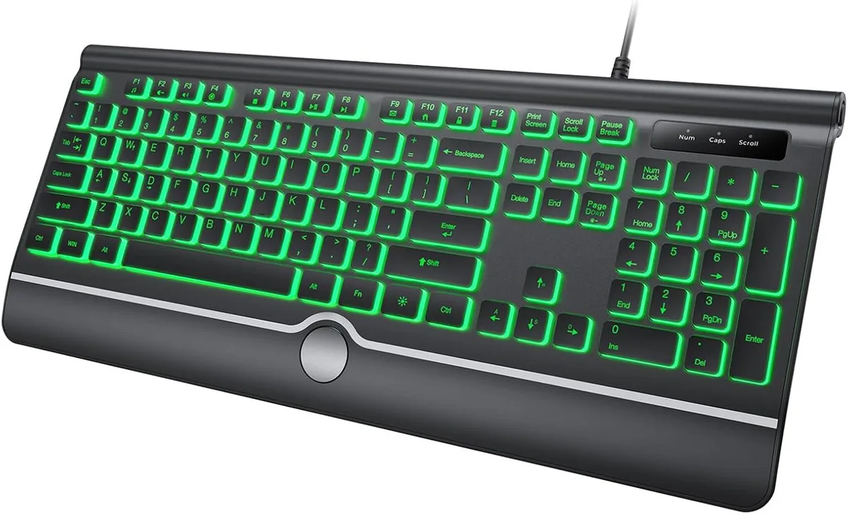 TUKO TUKO Gaming Keyboard 7-Color Backlit Full-Size USB Wired — product photo