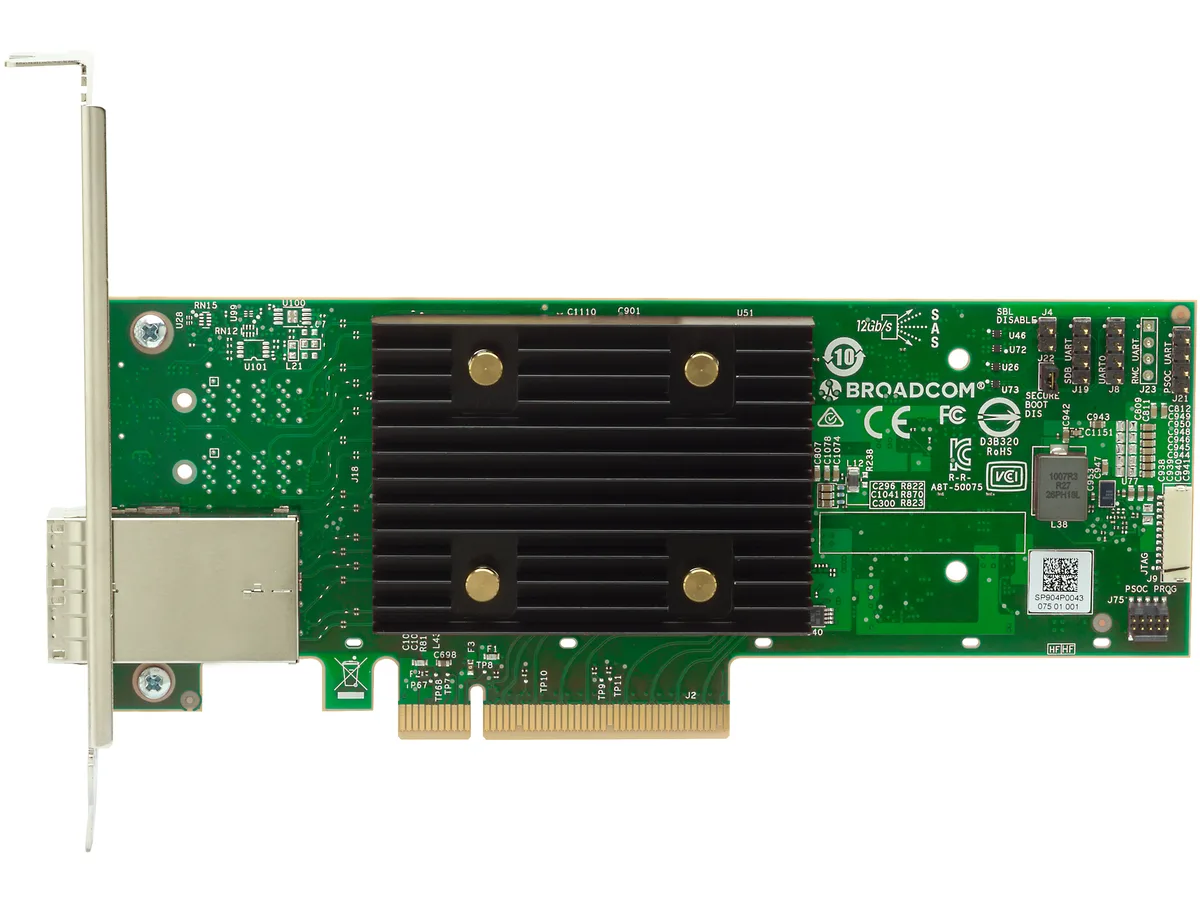 Broadcom Broadcom 05-50075-01 9500-8e Tri-Mode RAID controller PCIe 4.0 x8 2 x4 SFF-8644 — product photo