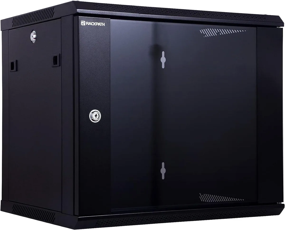 BFKK BFKK 9U Wall Mount Server Rack 110 lbs Black — product photo