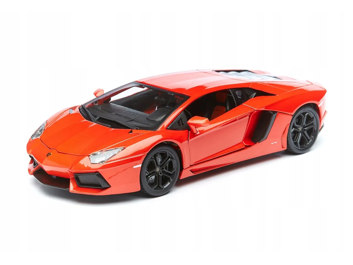 BBURAGO BBURAGO 2012 Lamborghini Aventador LP700-4 Orange 1/18 Diecast Model Car — product photo