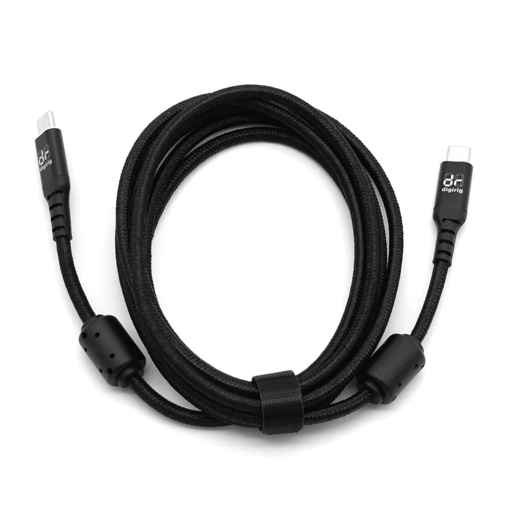 Black nylon-braided USB-C to USB-C cable with aluminium connectors and ferrite cores