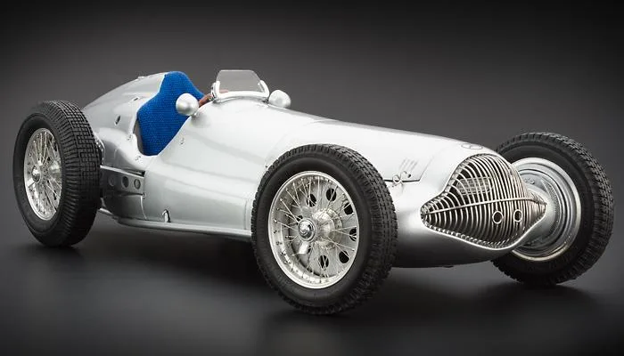 CMC International CMC International 1938 Mercedes W 154 Silver 1/18 Diecast Vehicle — product photo