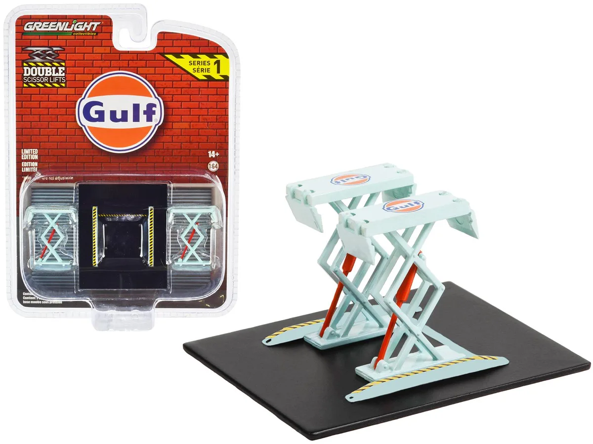 GREENLIGHT GREENLIGHT 1/64 Diecast Automotive Double Scissor Lift Gulf Oil Light Blue Series 1 — product photo