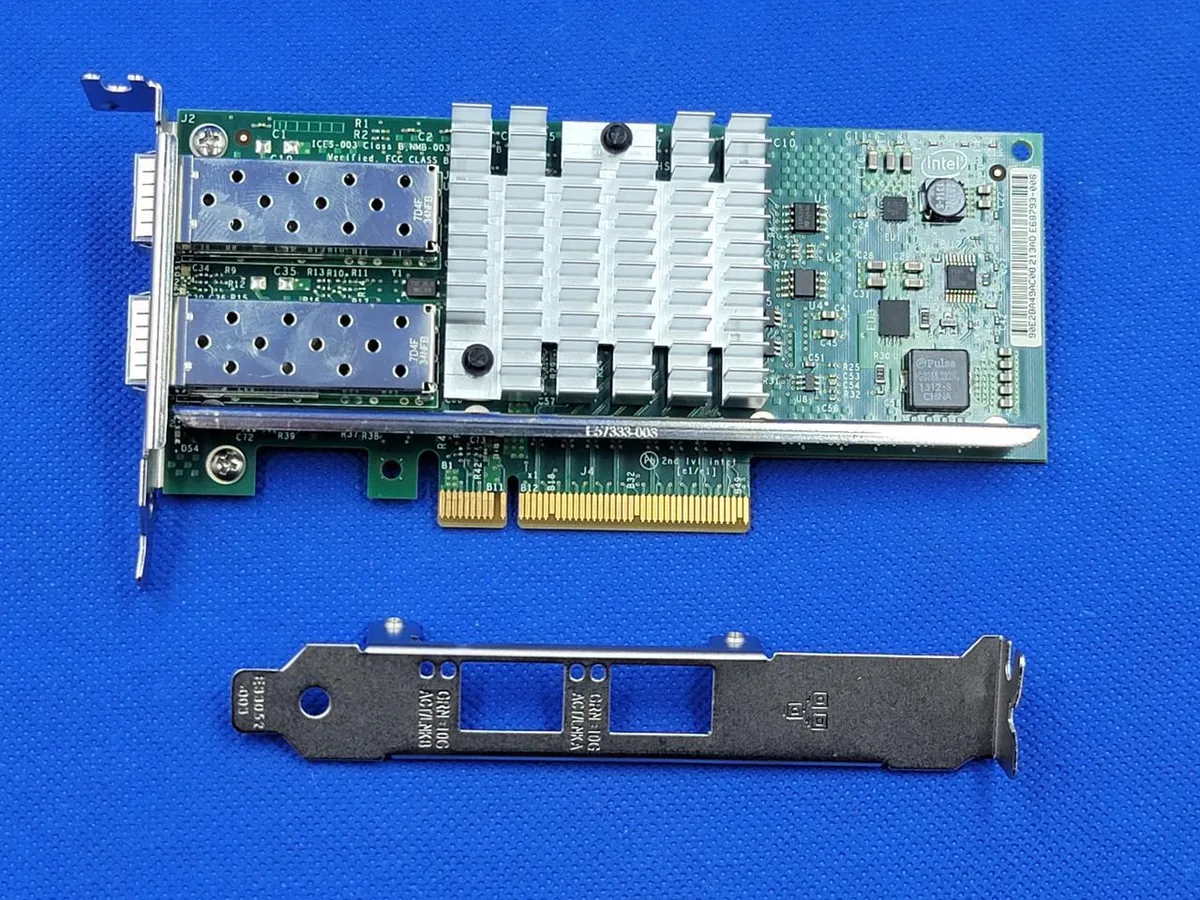 Intel Intel X520-DA2 E10G42BTDA dual-port 10 Gbps SFP+ network card — product photo