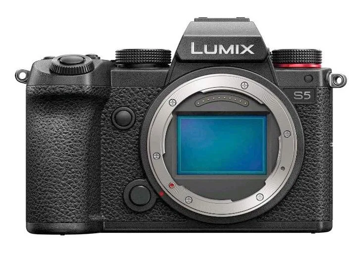 Panasonic Panasonic LUMIX S5 DC-S5BODY Black compact mirrorless camera — product photo