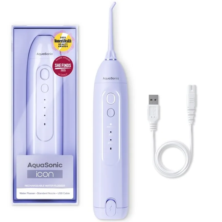 Lilac cordless water flosser with 150ml tank and jet tip