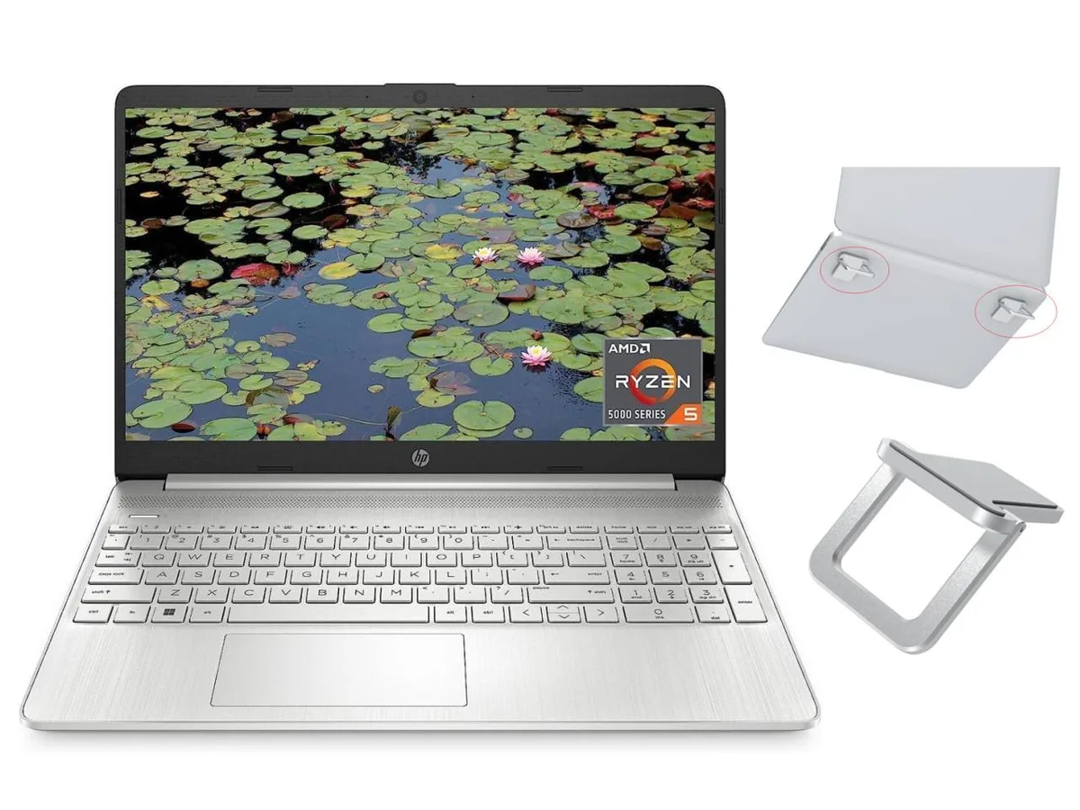 HP HP 15.6" laptop AMD Ryzen 5 5500U 8GB 256GB SSD Windows 11 Home Silver — product photo