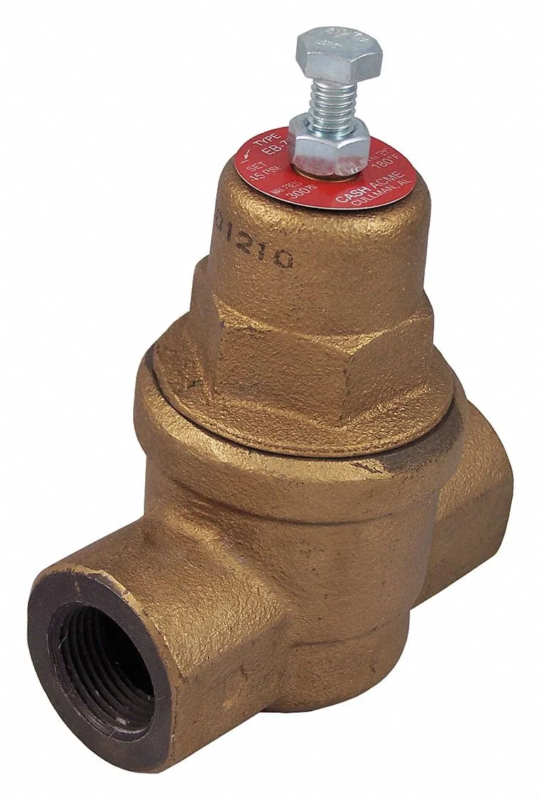 Brass pressure regulator with NPT threads and adjustment knob