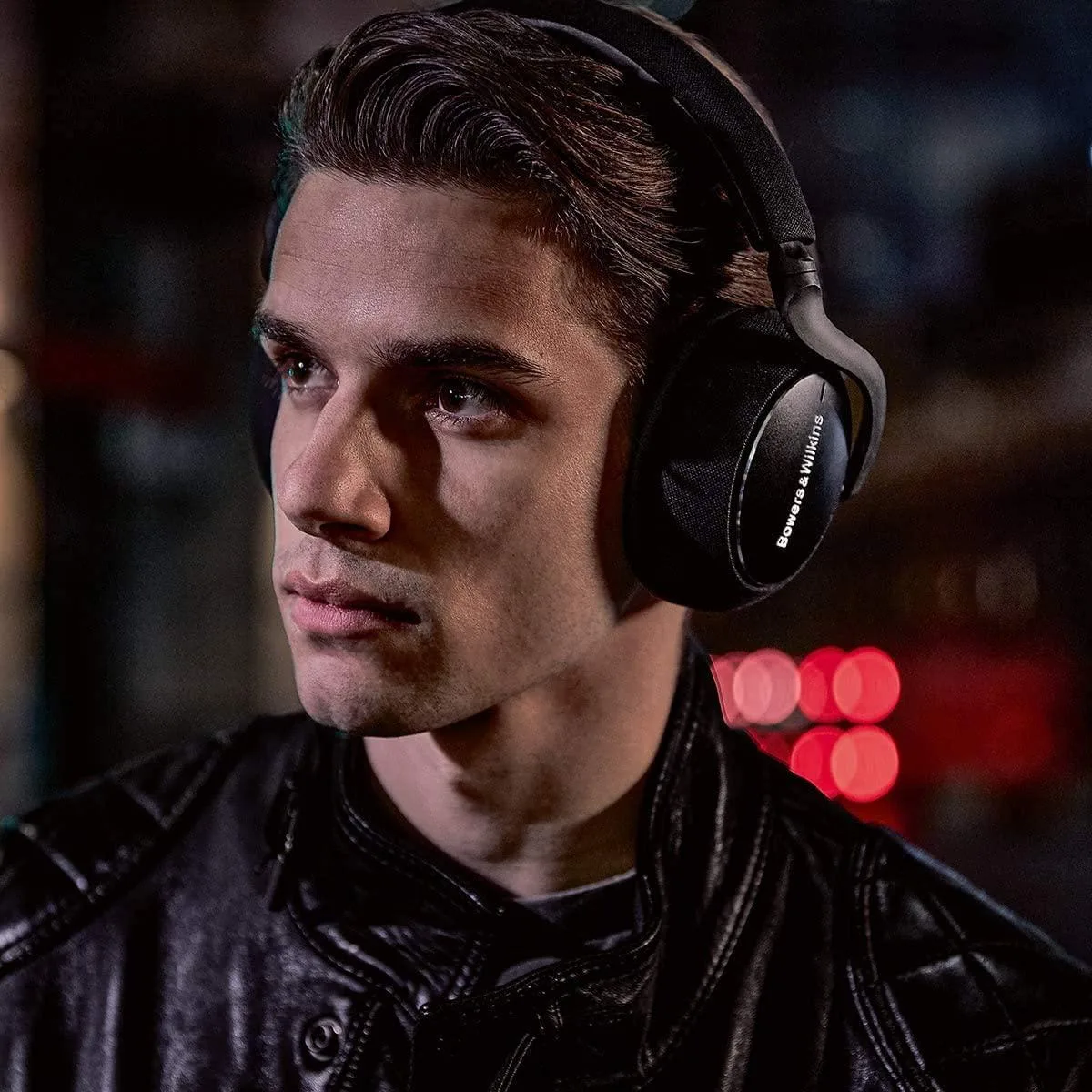 Bowers & Wilkins Bowers & Wilkins PX7 Carbon Edition Headphone — product photo