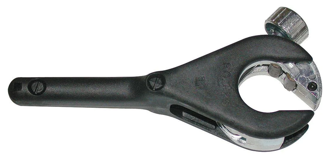 RATCH CUT RC1125 ratcheting pipe cutter with fiberglass body and nylon handle