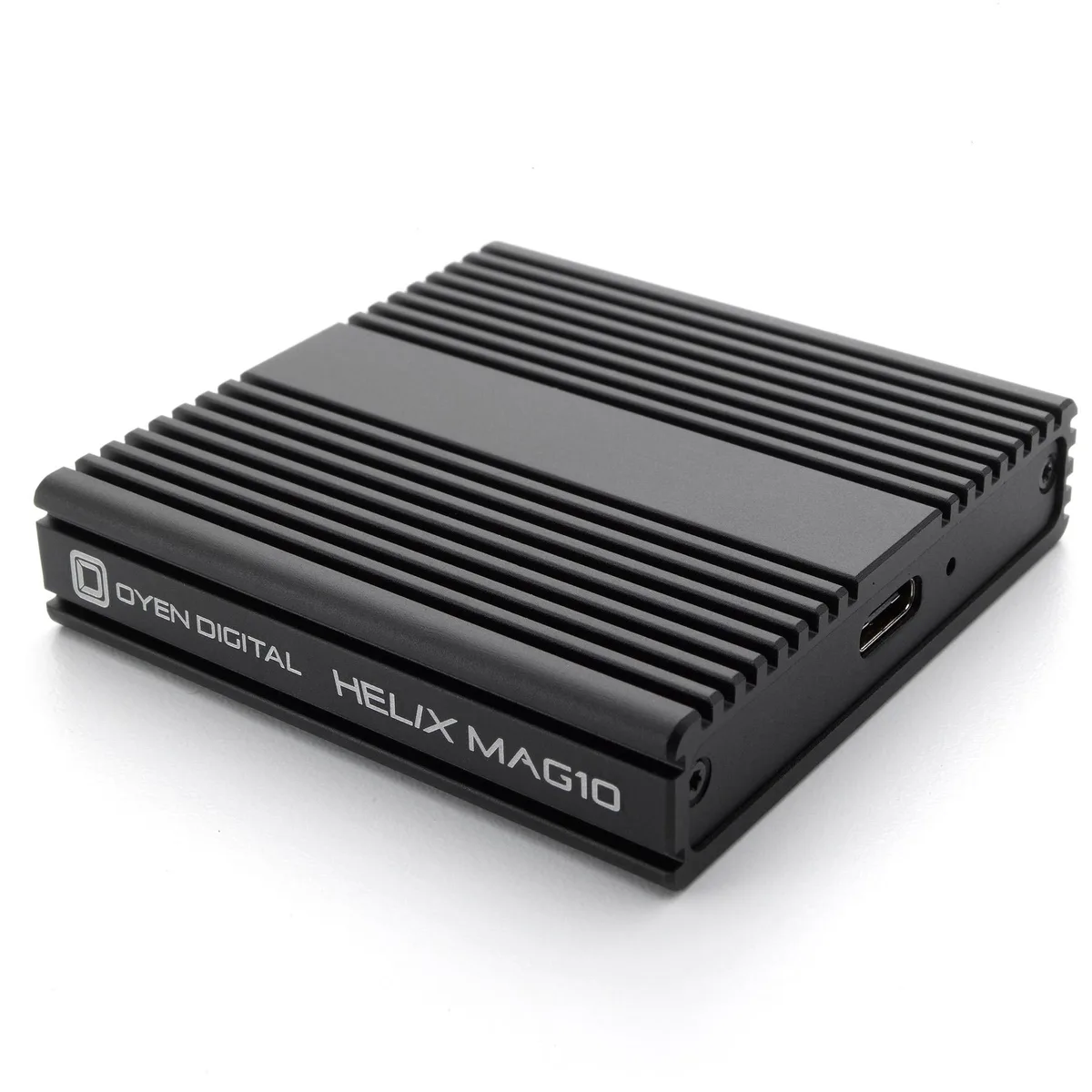 Oyen Digital Oyen Digital Helix Mag10 2TB Portable SSD — product photo