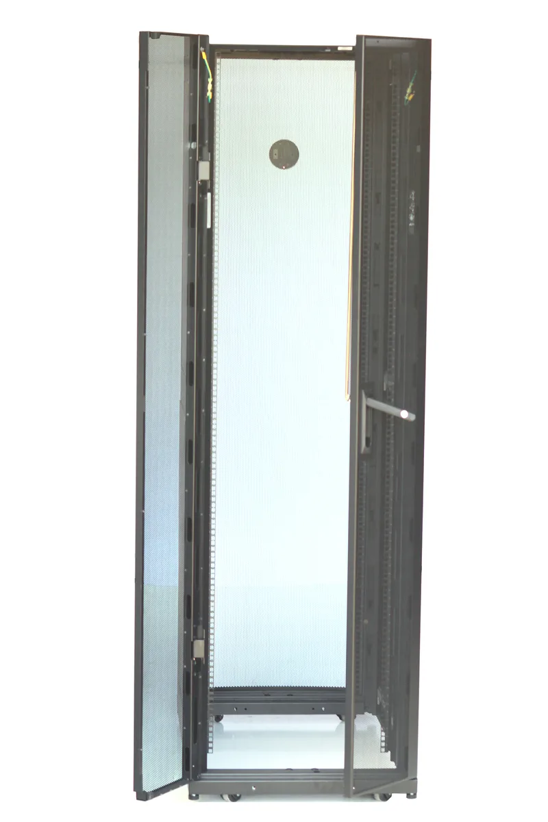 DELL DELL AR3100X717 NetShelter SX 42U server rack — product photo
