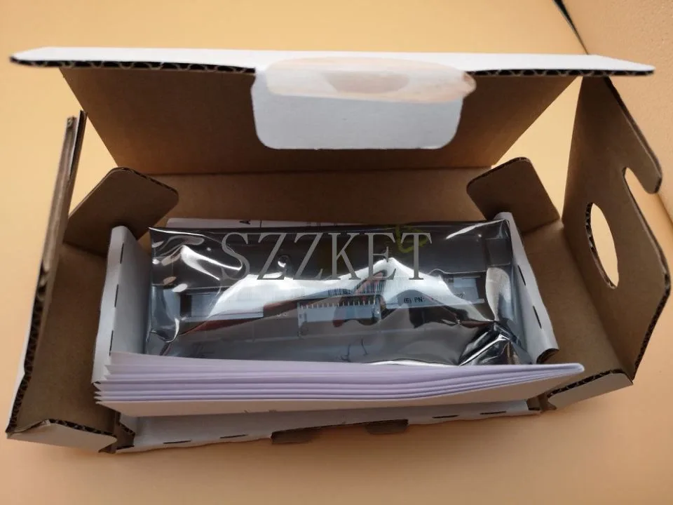Graviton Graviton ZT230 203dpi Barcode Print Head — product photo