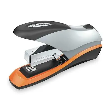 Swingline Swingline S7087875 Optima manual desk stapler office equipment — product photo