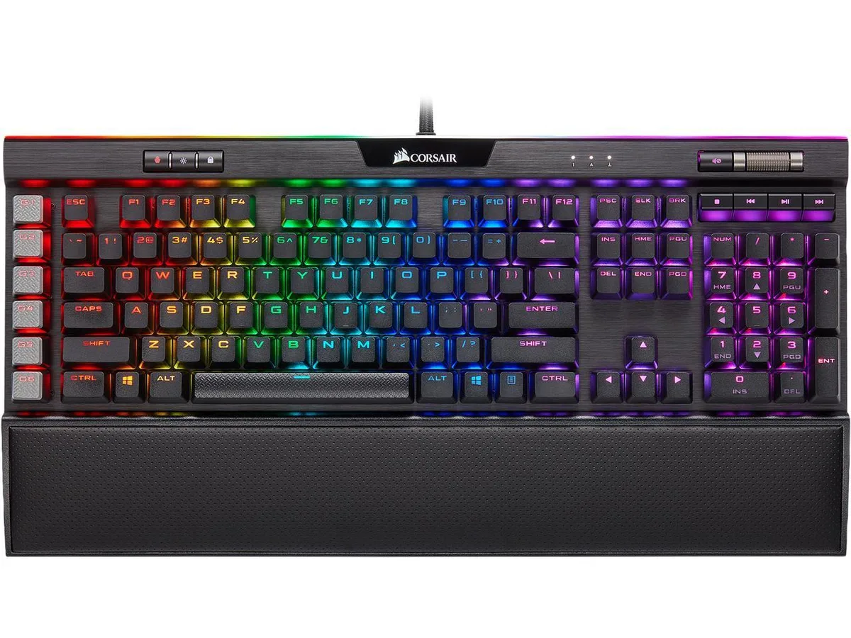 Corsair Corsair K95 RGB Platinum XT CH-9127412-NA gaming keyboard — product photo