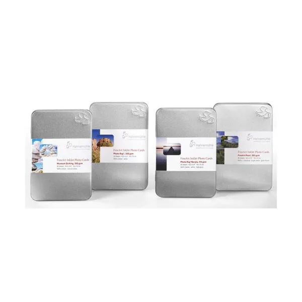Pack of 30 bright white cotton rag photo cards in metal box