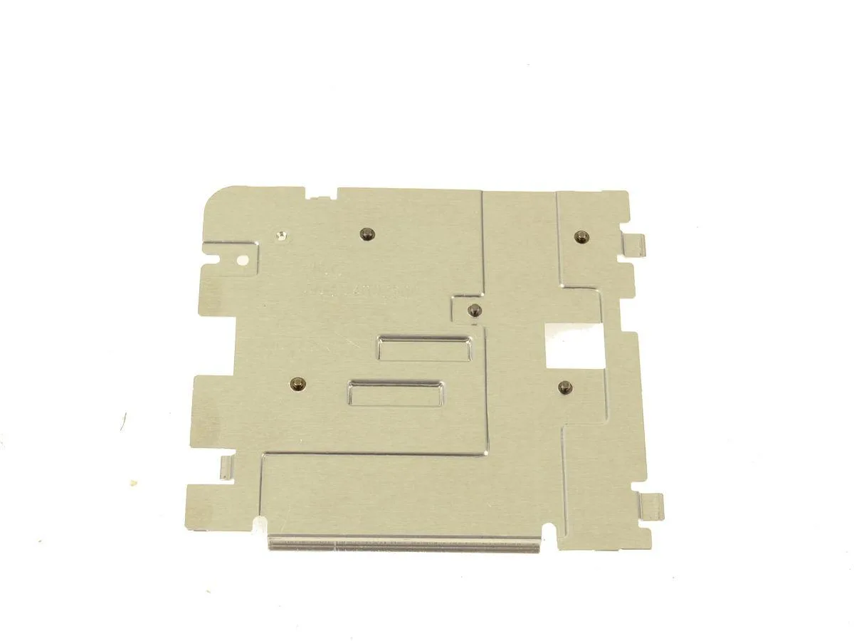 Metal access door bracket for Dell Precision 7750 top memory slot