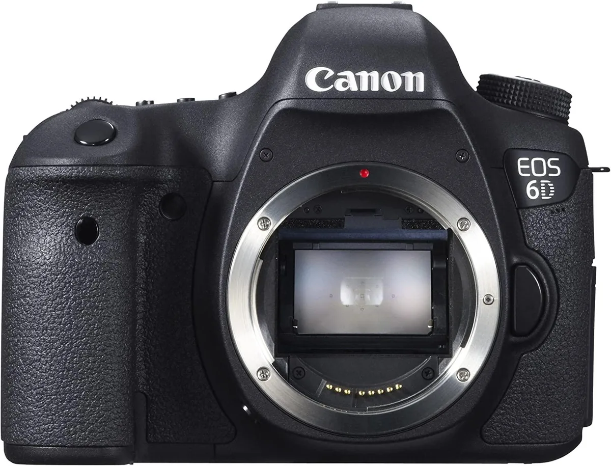 Canon International Canon International EOS 6D 20.2 MP DSLR Camera Kit — product photo