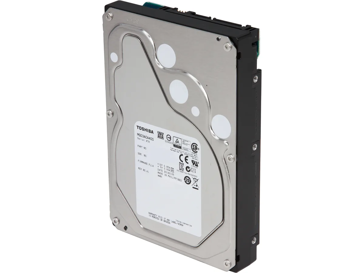 Toshiba Toshiba MG03ACA400 4TB 7200 RPM 64MB SATA 6.0Gb/s 3.5" internal hard drive — product photo