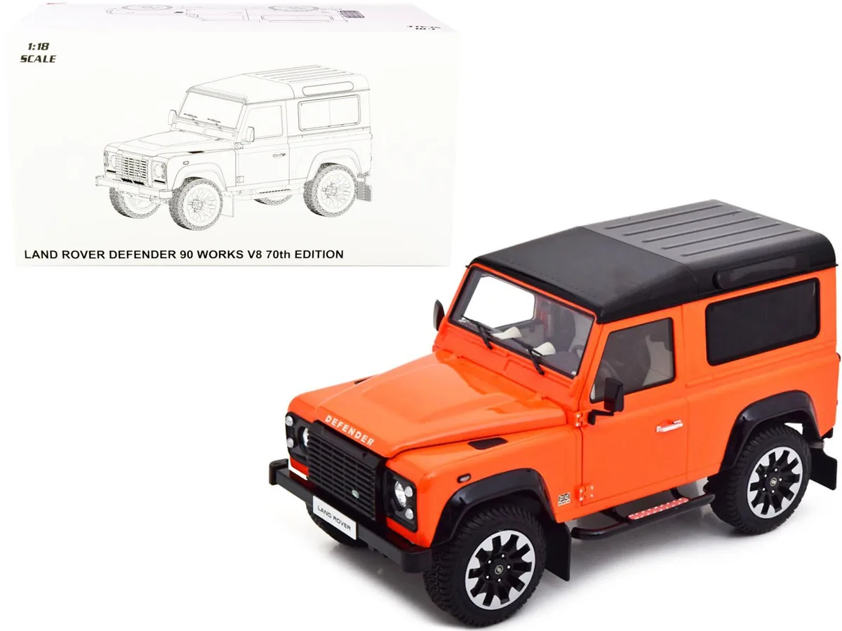LCD Models LCD Models Land Rover Defender 90 Works V8 70th Edition 1/18 Diecast Car — product photo