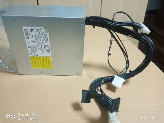 Supersuperuncle Supersuperuncle HP Z440 700W DPS-525AB-3 A 758466-001 753084-001 server power supply — product photo