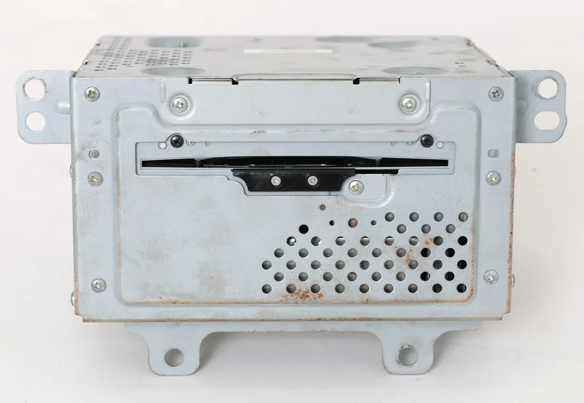 1 Factory Radio 1 Factory Radio 20888798 AM FM XM CD DVD Receiver — product photo