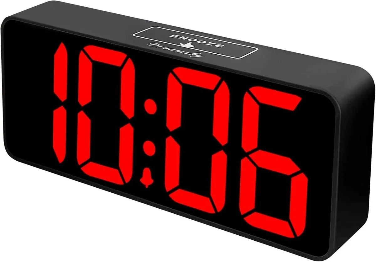 PISKEKAT PISKEKAT Server Rack Digital Clock 9 Inch Jumbo Display USB Ports Adjustable Alarm 30-90 DP 0-100 Brightness — product photo