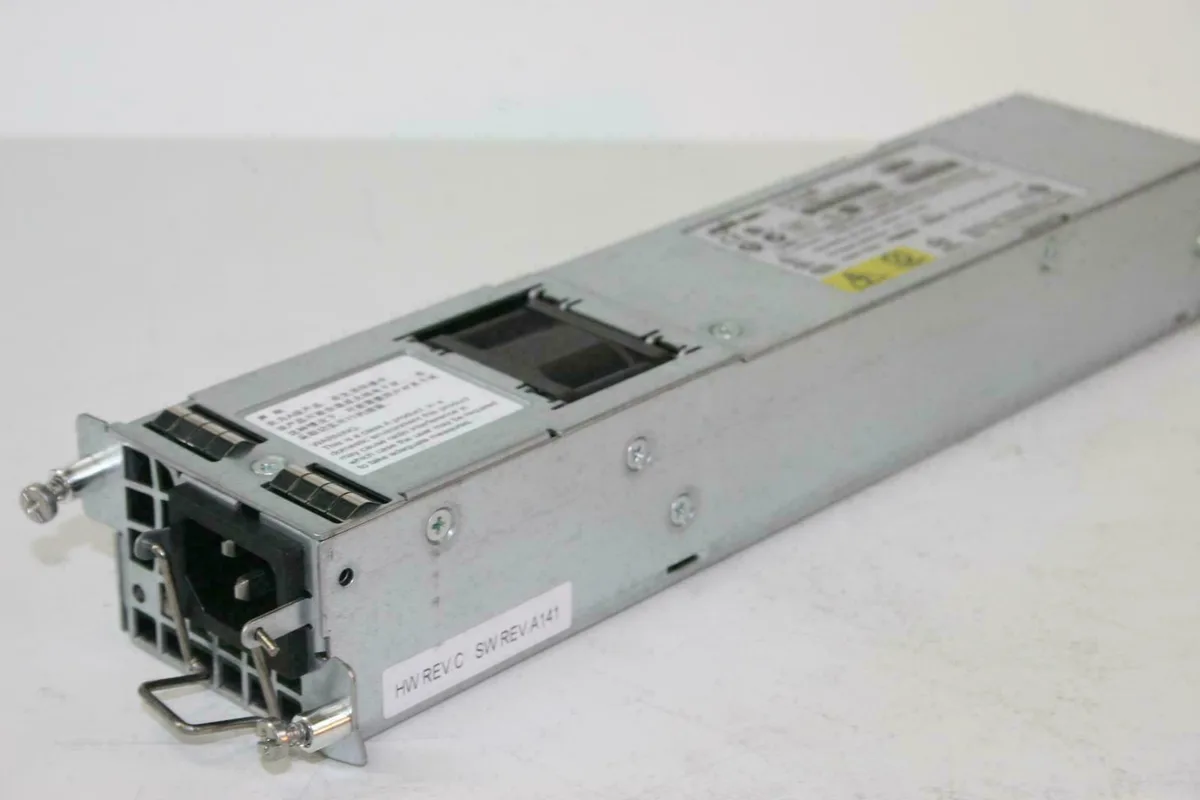 Brocade Brocade RPS9 NetIron CES CER Power Supply 504W 32034-002A — product photo