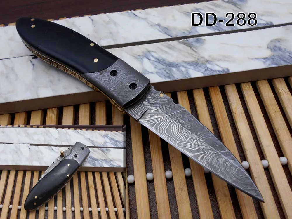 Damascus Depot Damascus Depot Folding Knife 7.8" Damascus Steel Bull Horn Sheath — product photo