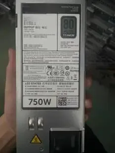 KHACHIMO KHACHIMO 750W Hot Plug Power Supply R620 R720 05NF18 0GDPF3 09PXCV — product photo