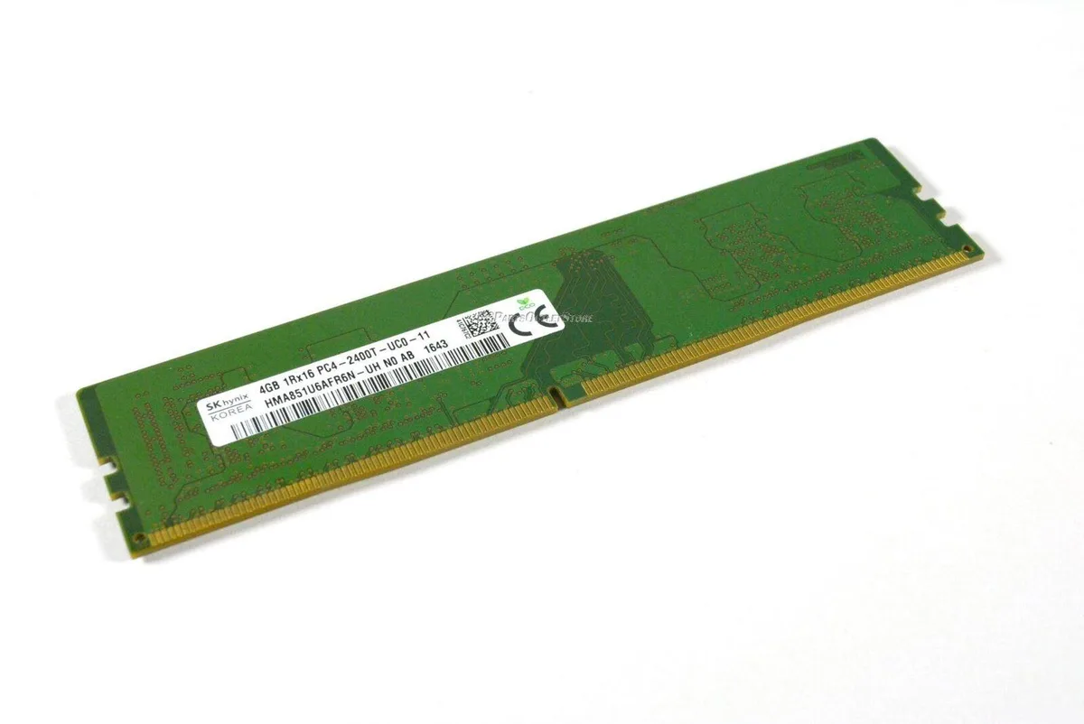 SK hynix SK hynix HMA851U6AFR6N-UH 4GB DDR4 desktop RAM — product photo