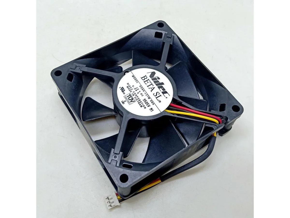 Fans Fans 8025 8cm 12V Dual Ball Bearing Case Fan — product photo