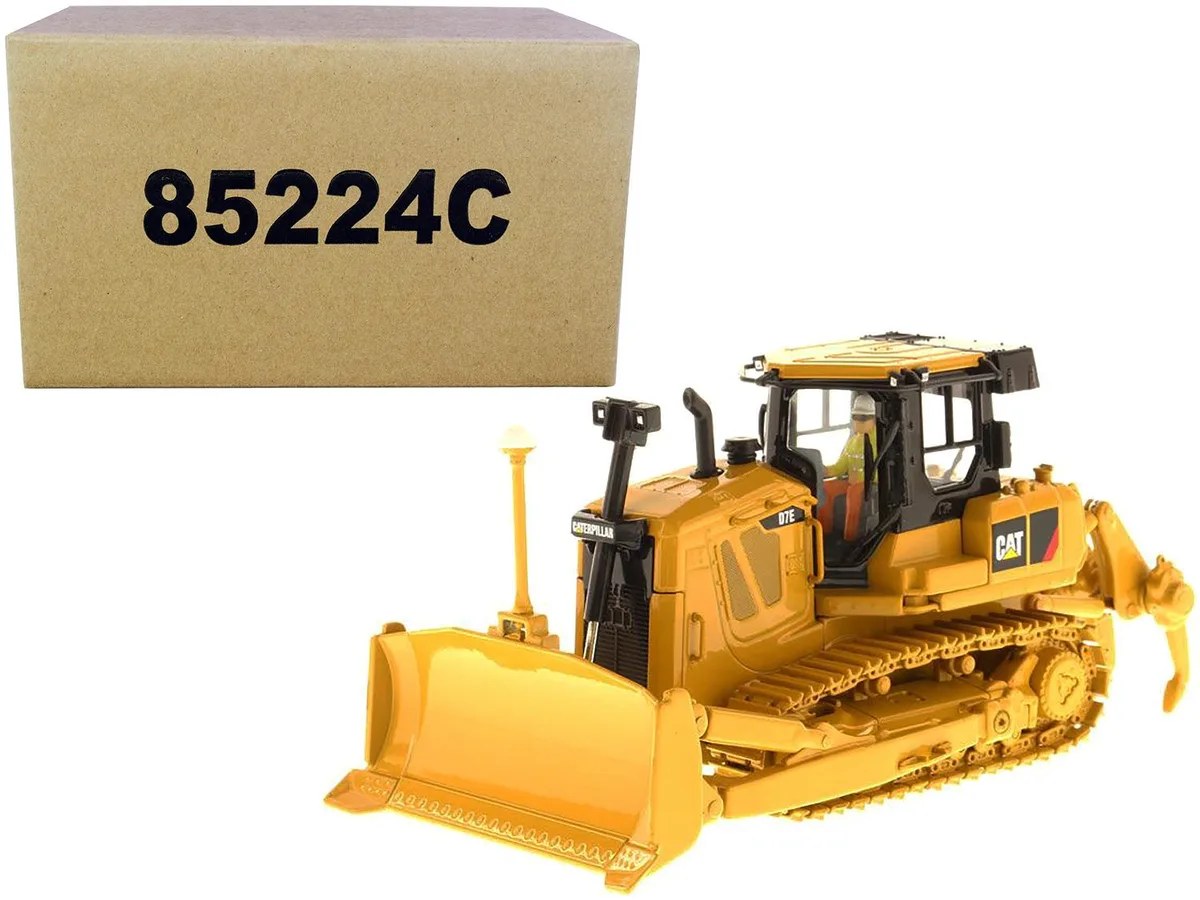 DieCast Masters DieCast Masters CAT D7E Track Type Tractor 1/50 Core Classics 55224 — product photo