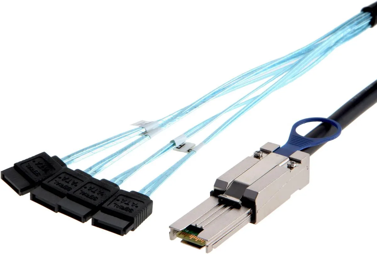 CableCreation CableCreation Mini SAS SFF-8088 Male to 4 SATA 7Pin Female Cable 2.0m — product photo