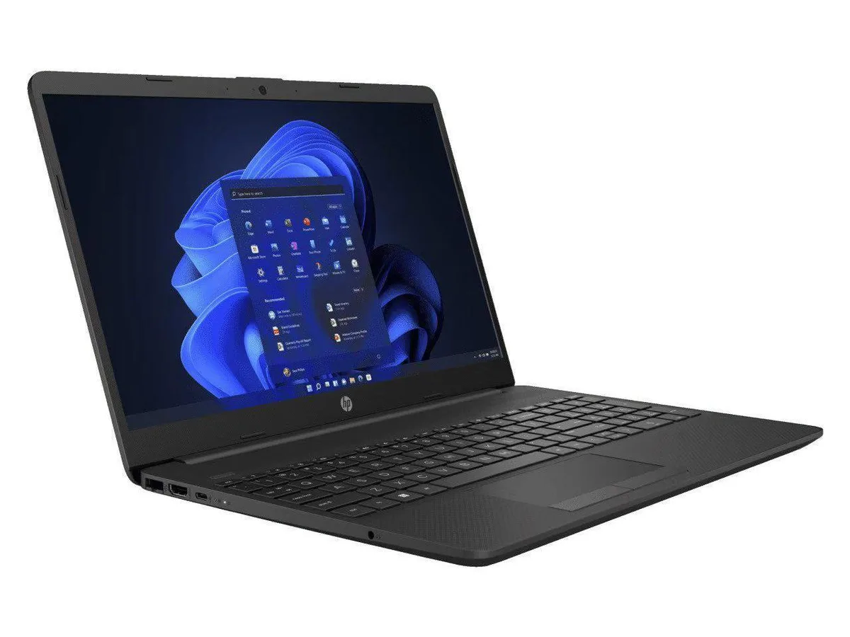 HP HP 255 G8 laptop Ryzen 5 5500U 8GB 2TB NVMe 15.6 1920x1080 Dark Ash Silver — product photo